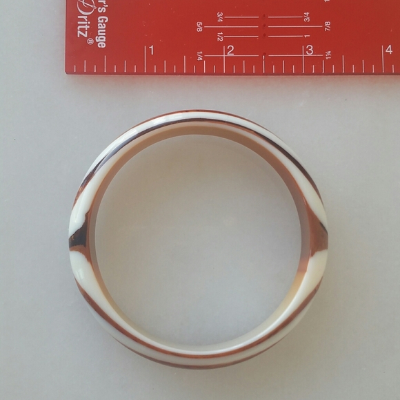 Vintage Bangle - Picture 5 of 5